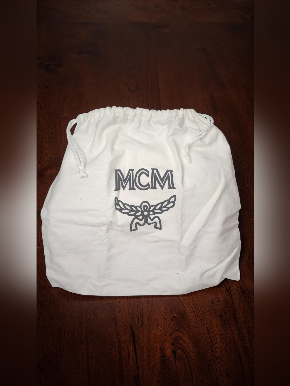 MCM Aren Mini Tote (also known as the X-Mini) NWT - Picture 6 of 15